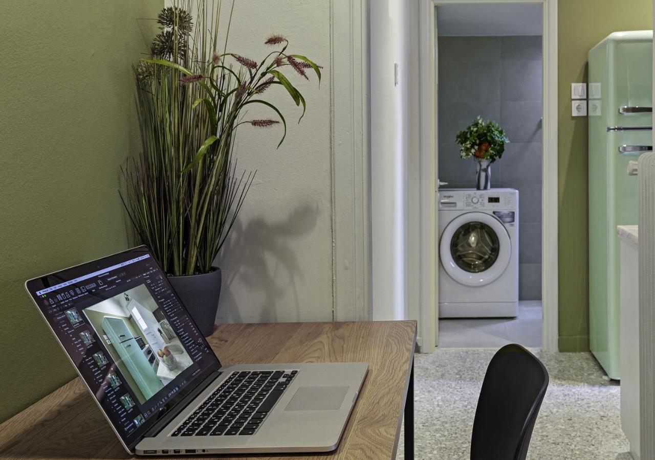 New Hidden Gem, A Studio At A Super Prime Location Athènes Extérieur photo